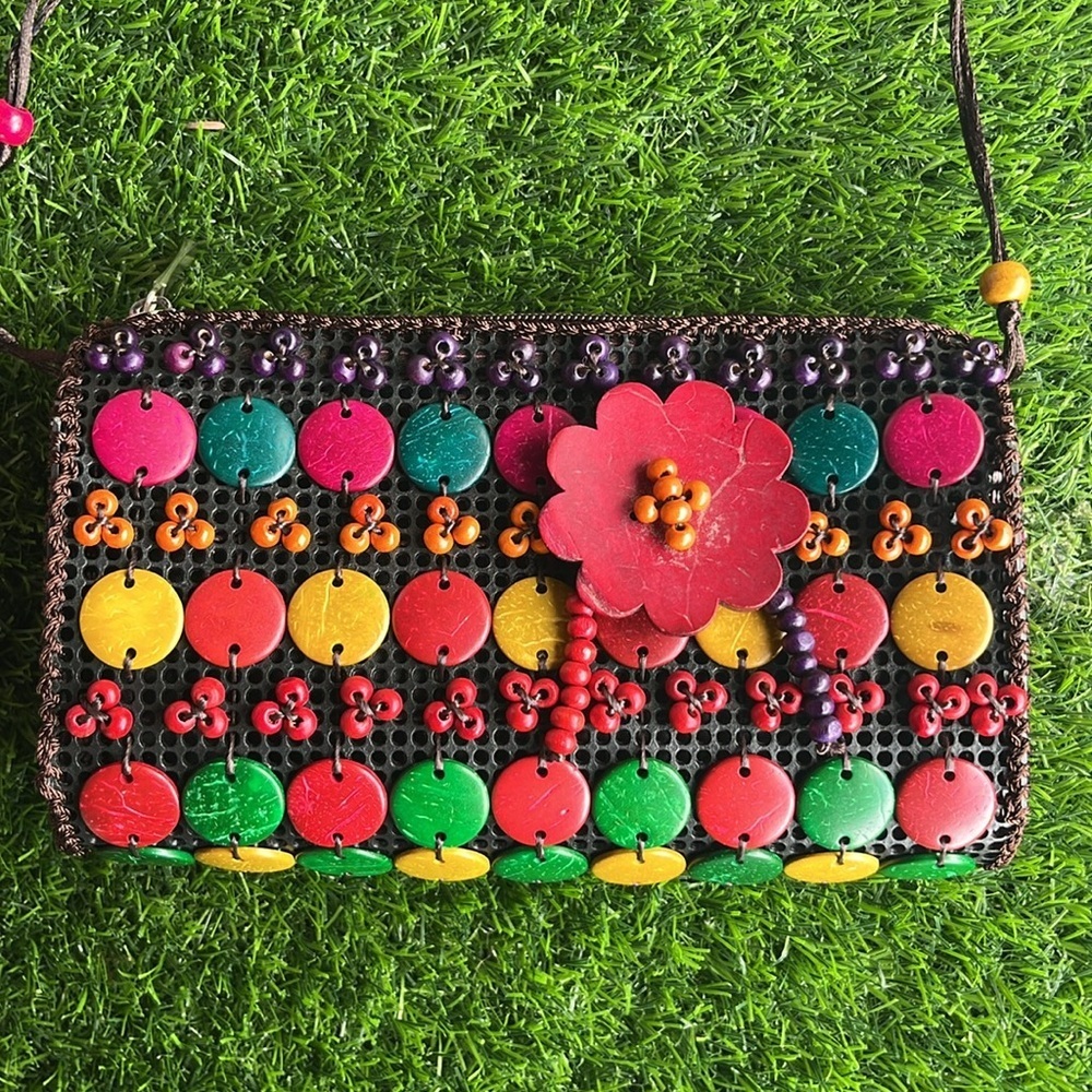 Handmade Beaded Purse - Picture 5 of 9